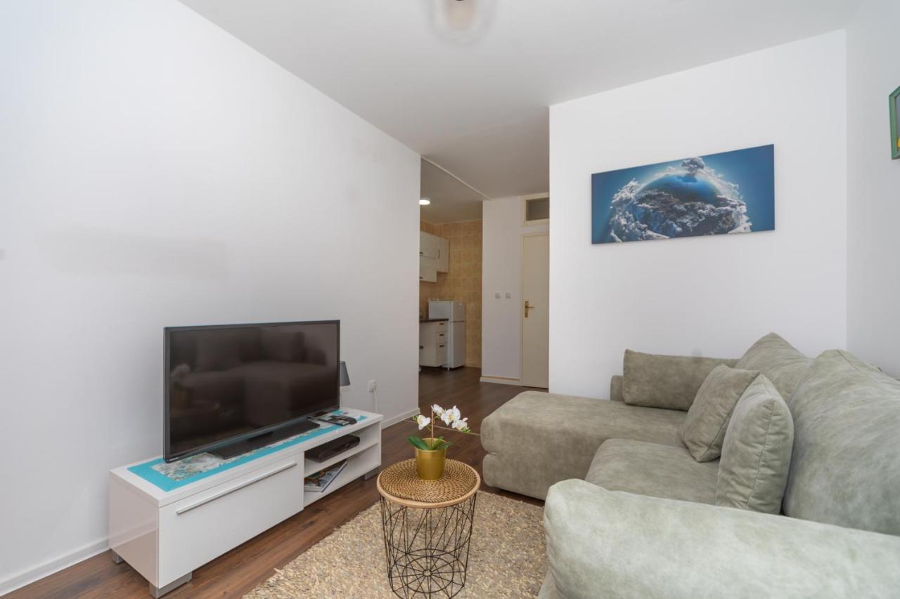 Aloha Apartman Bar Exteriér fotografie